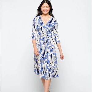 NWT Lauren by Ralph Lauren V-Neck 3/4 sleeve faux wrap dress Size 8